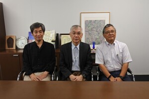 拜訪公立高知県立大学文化学部長三浦教授洽談國際交流事宜。圖片