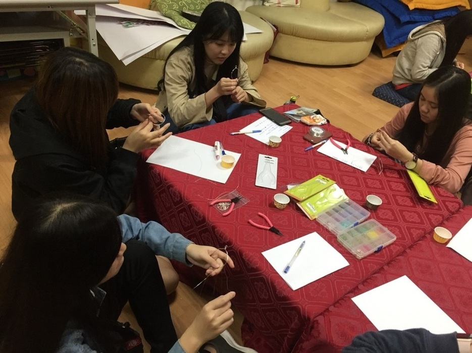 成員手作生命樹圖片